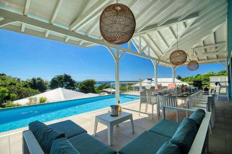 Location de domaine de luxe en Martinique : 3 villas pour 31 personnes pour un séjour de groupe idéal