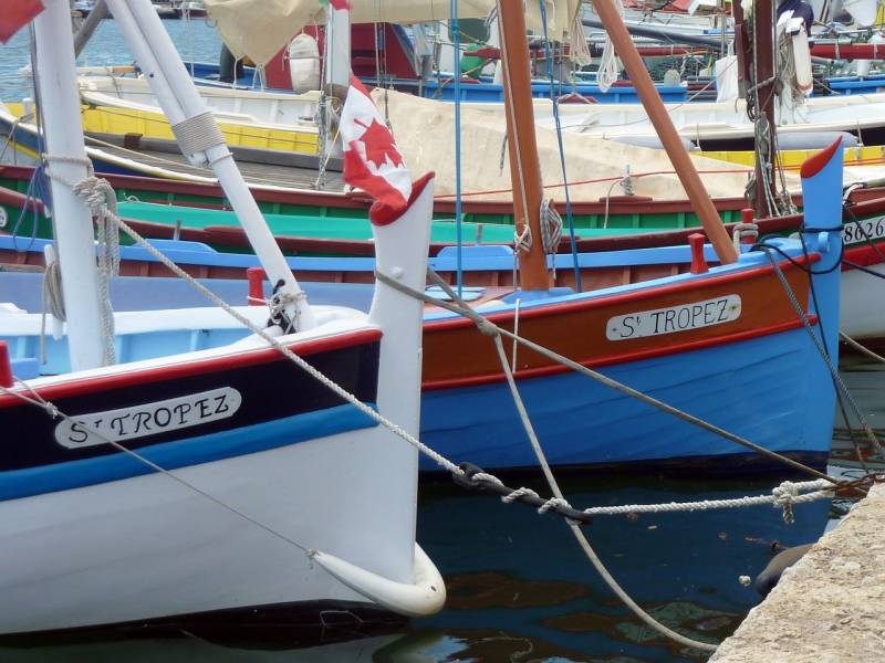 Agence événementielle vous propose la location d'une villa de luxe à Saint Tropez sur la Côte d'Azur pour 17 personnes