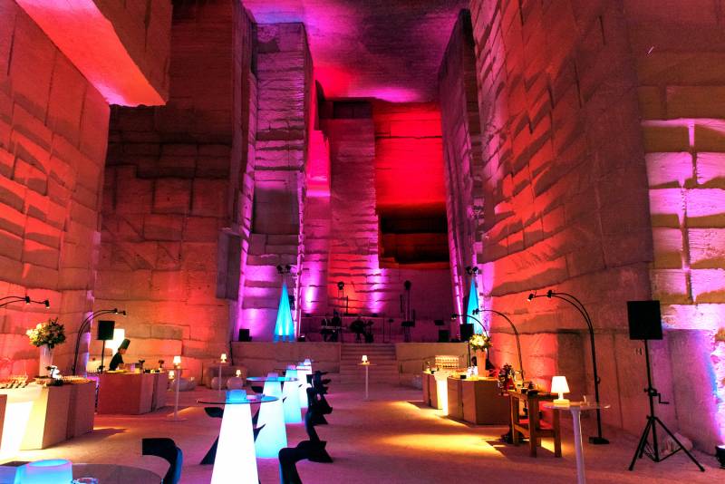 Réaliser votre évènement professionnel dans les Carrières de Lumières