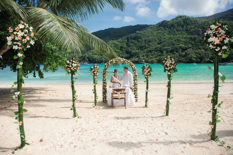 mariage dans un hôtel luxe aux Seychelles